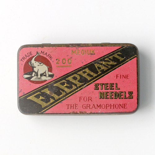 Elefant grammophon nadel - grammophon,